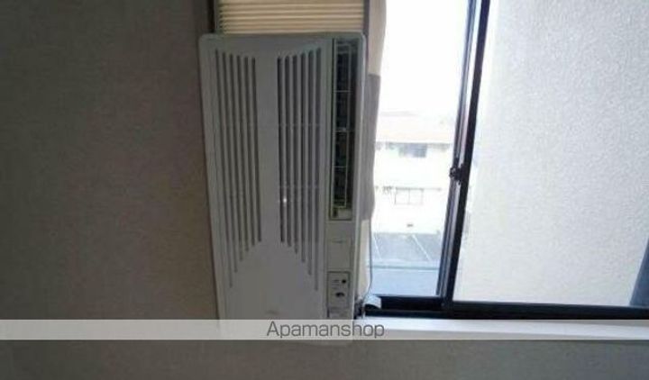 香川県高松市松縄町の賃貸マンションの内装