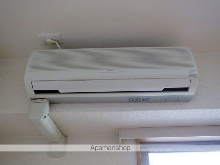 サンシャルム万代805の内装