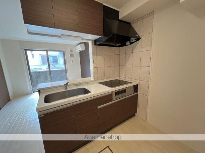 RIVIERE COTE(リヴィエール コート)のキッチン