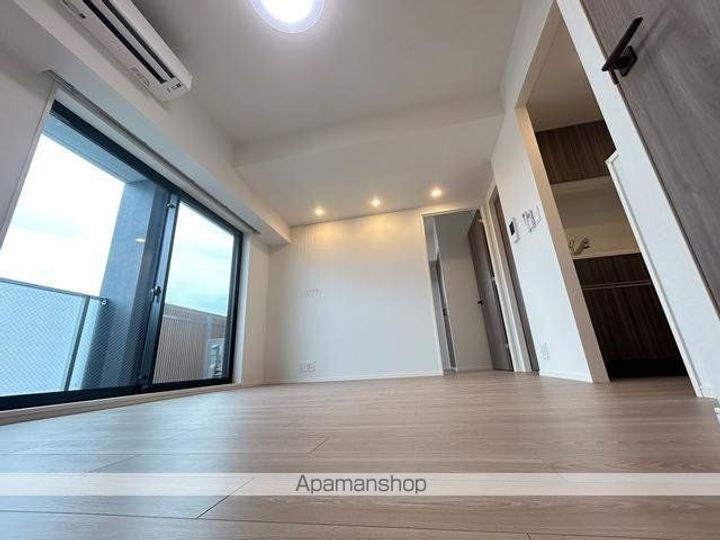 LIVECASA高円寺の内装