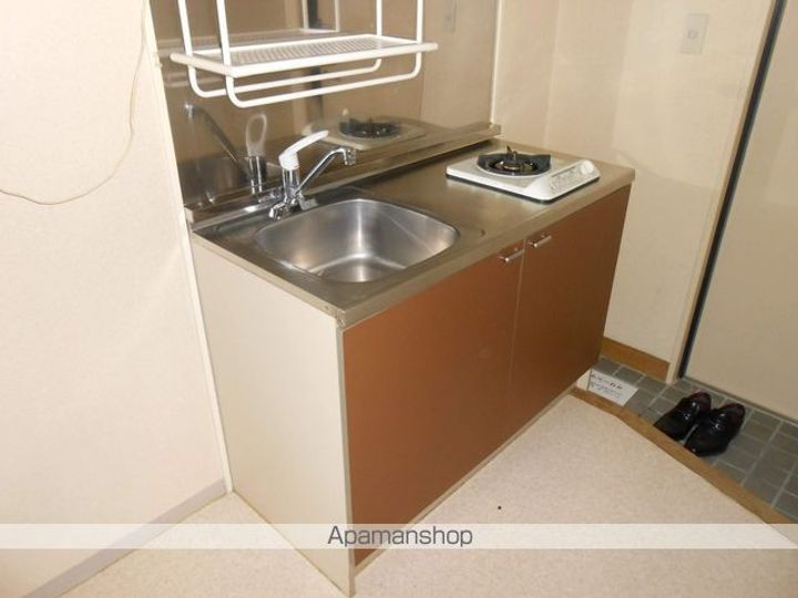 長野県松本市石芝3丁目の賃貸マンションのキッチン
