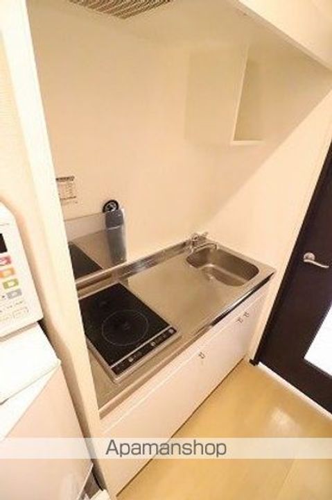 東京都東大和市立野2丁目の賃貸アパートのキッチン