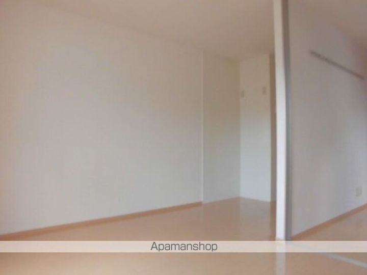 イースト・コートの内装