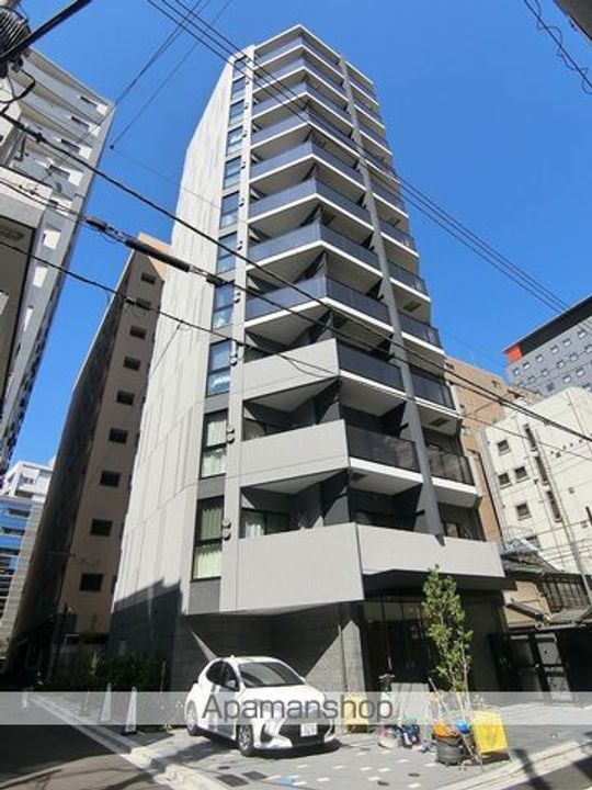 シーズンフラッツ浅草の外観