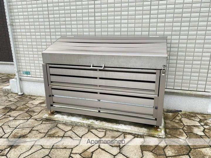 コーポラスみのりの外観