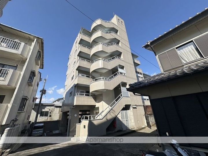 池本マンションの外観
