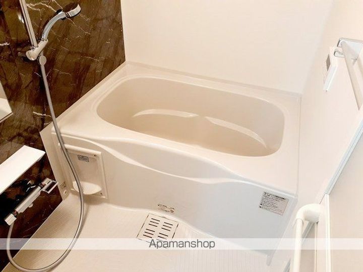 フィーカ・フォレストの風呂