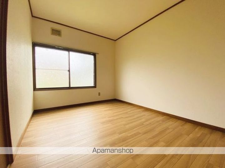 純パレス881の内装