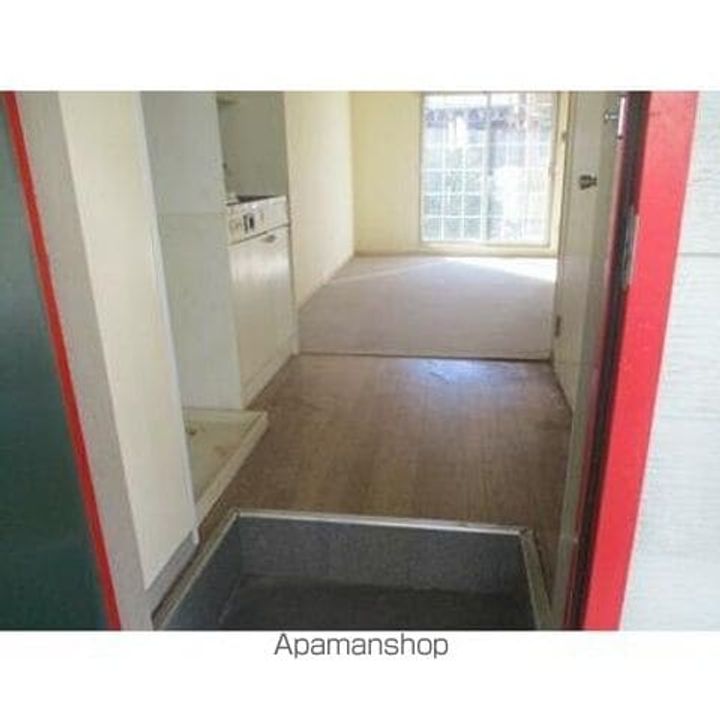 エフ・ニイジマ204の玄関