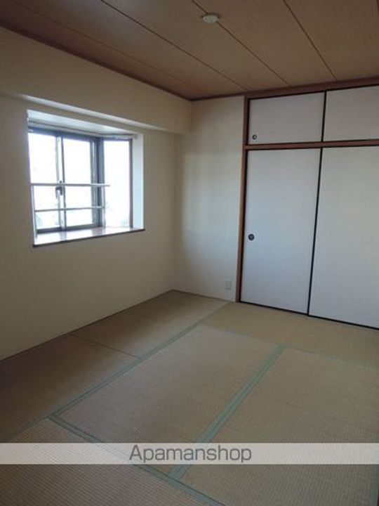 大阪府岸和田市春木旭町の賃貸マンションの内装