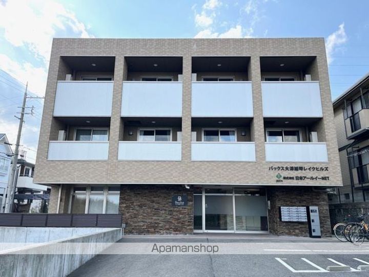 滋賀県大津市雄琴北2丁目の賃貸アパートの外観