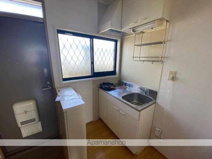 メゾン植村202のキッチン