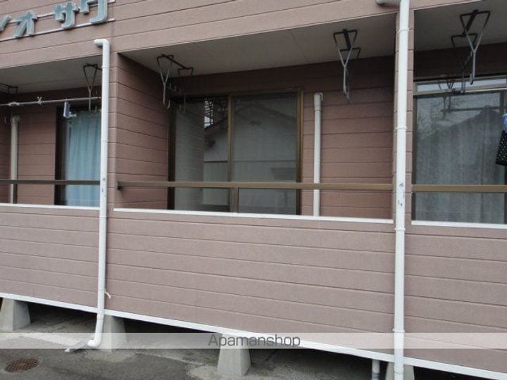 ヴィクトリーオーサワ206の外観