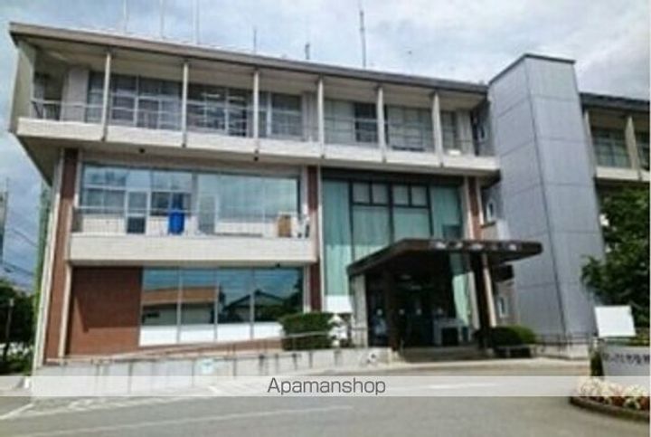 レオパレスエグランティーヌの周辺