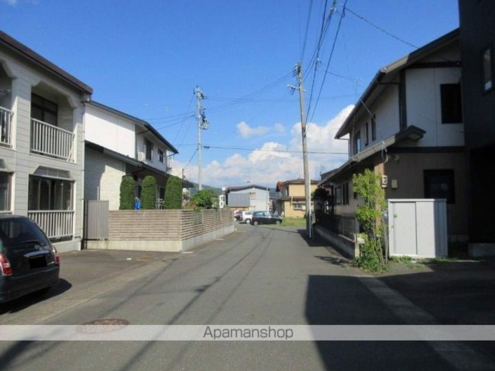 ザ・フラッツ205の周辺