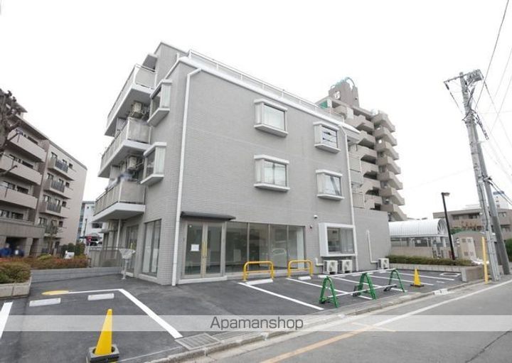 日新けやき台マンションの外観