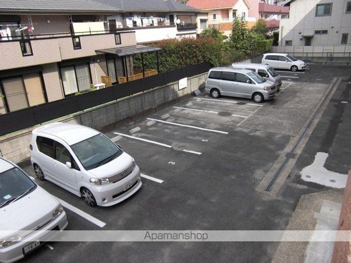 オオタかなれ川ハイツの内装