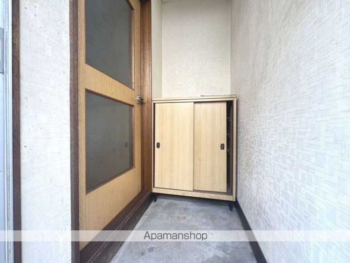 プラザマンション北浜2号館(プラザマンションキタハマ)103の玄関