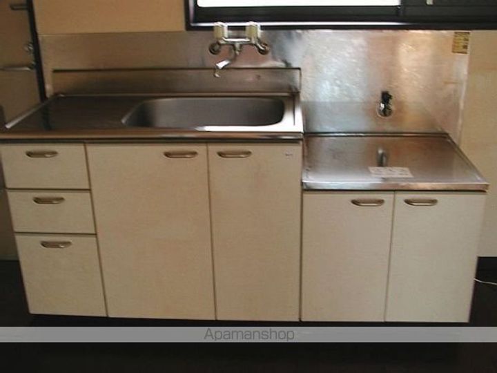 セブンズマンション102のキッチン