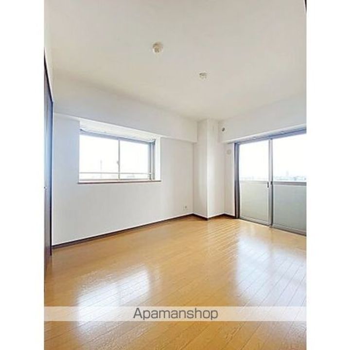 Hill Palace IKAIの居間