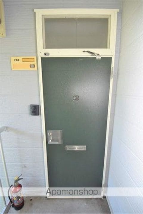 エンゼルハイツ宮原北203の玄関
