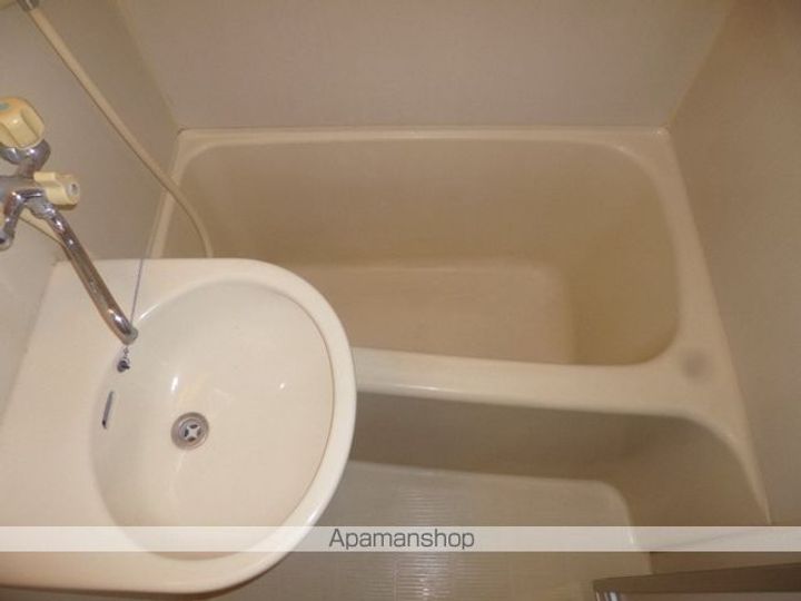 ベルメール原田町501の風呂