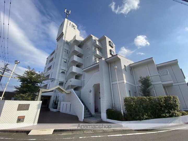 愛知県尾張旭市東栄町1丁目の賃貸マンションの外観