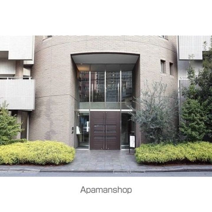 オーキッドレジデンス神楽坂の外観