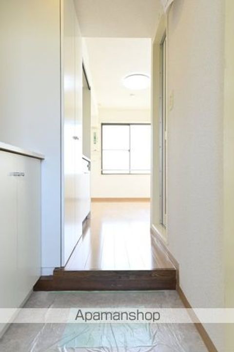 アムロゼッタ西荻窪の玄関