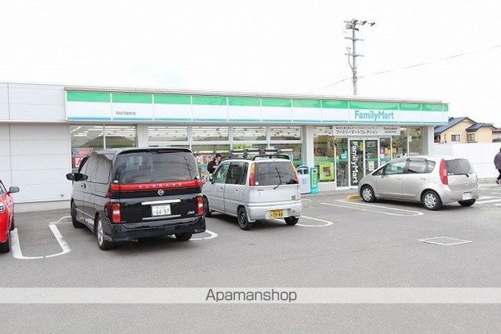 香川県高松市円座町の賃貸アパートの周辺