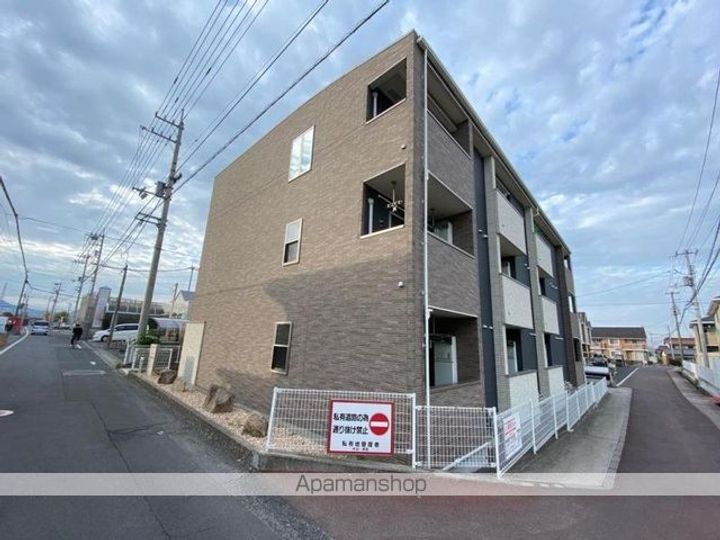 香川県高松市一宮町の賃貸アパートの外観