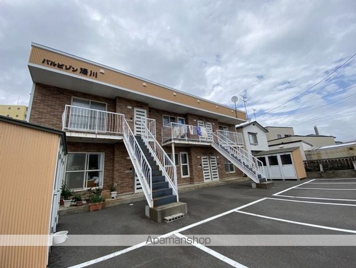 バルビゾン湯川(バルビゾンユノカワ)の外観