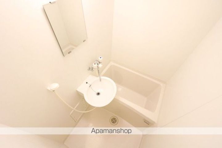 レオパレスなかの108の風呂