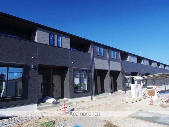 MAHANA WESTの外観