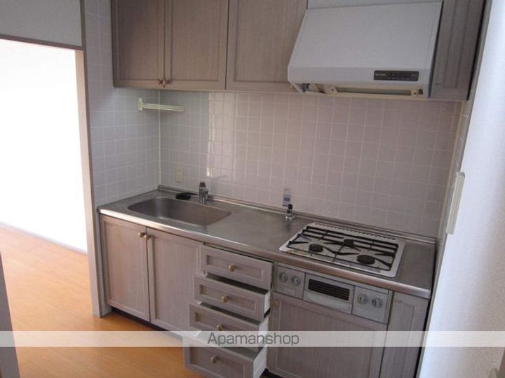 プリムローズ岸和田308のキッチン