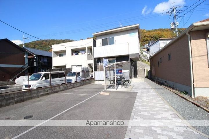 岡山県岡山市北区津島東4丁目の賃貸アパートの外観