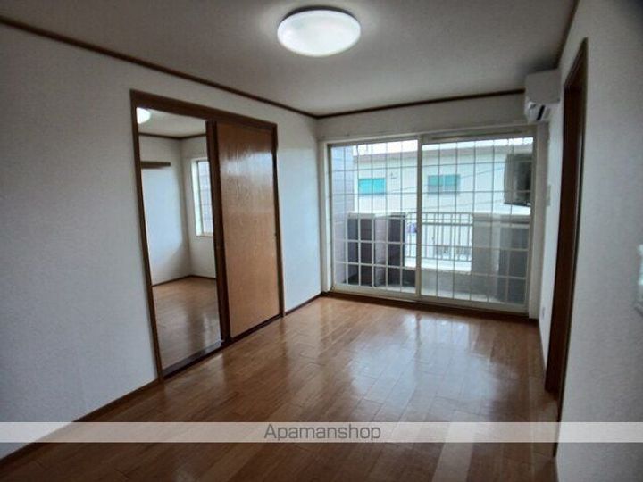 フロンティアⅠの居間