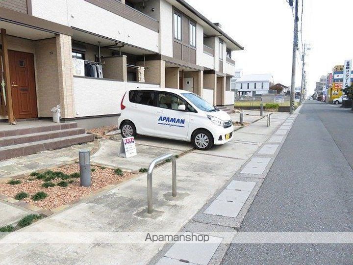 ロマンダムールの外観
