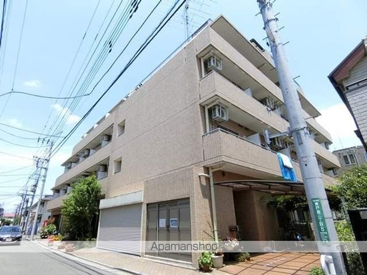 東京都国分寺市東戸倉2丁目の賃貸マンションの外観