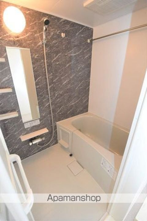 熊本県八代市大手町2丁目の賃貸アパートの風呂