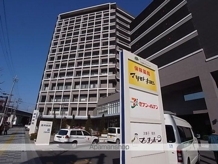 ラフィーネFの周辺