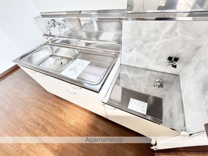 ゆうき荘Ⅱ2F左のキッチン