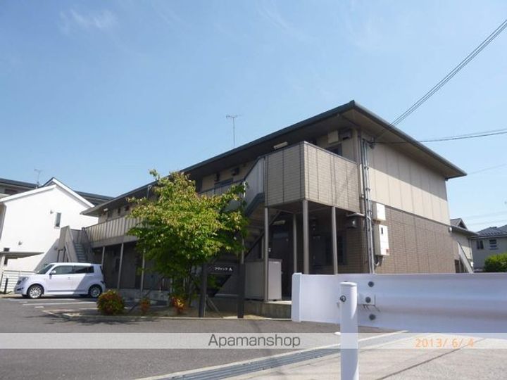 滋賀県守山市守山6丁目の賃貸アパートの外観