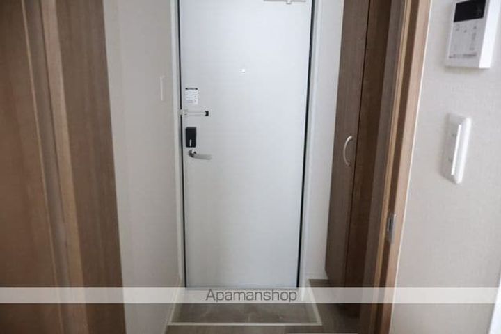 LA・VIE柏木101の玄関