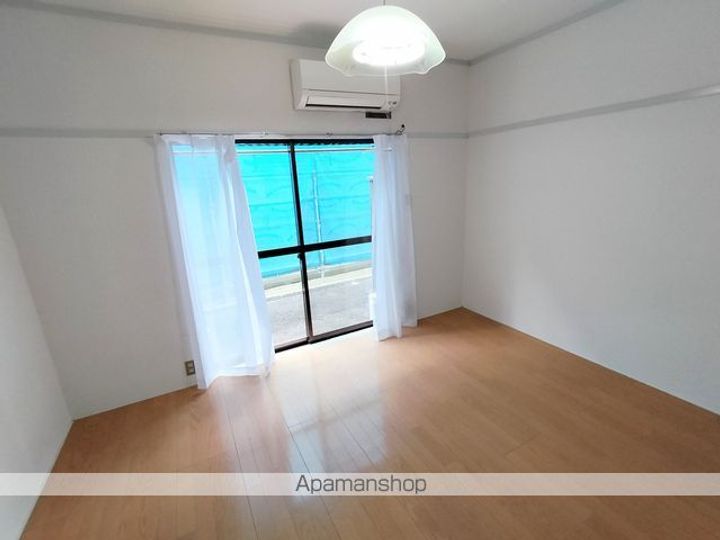 セリタコーポの居間