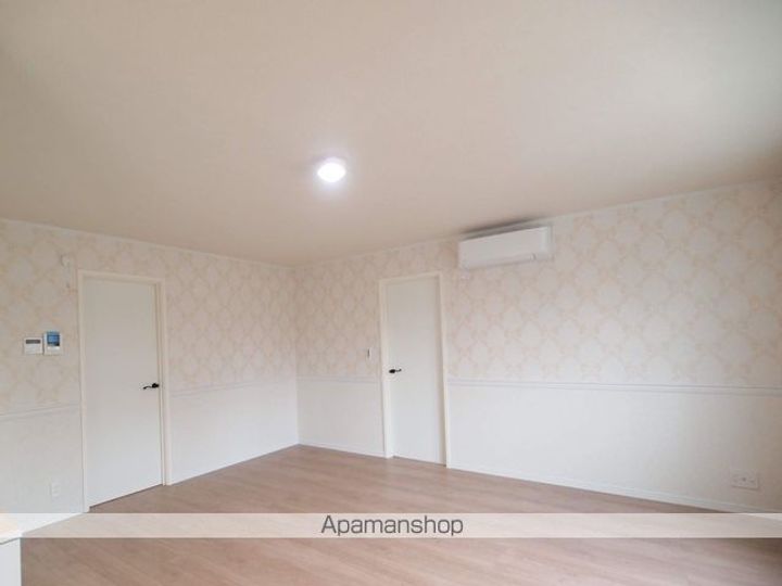 プチ・アンジュ1の内装