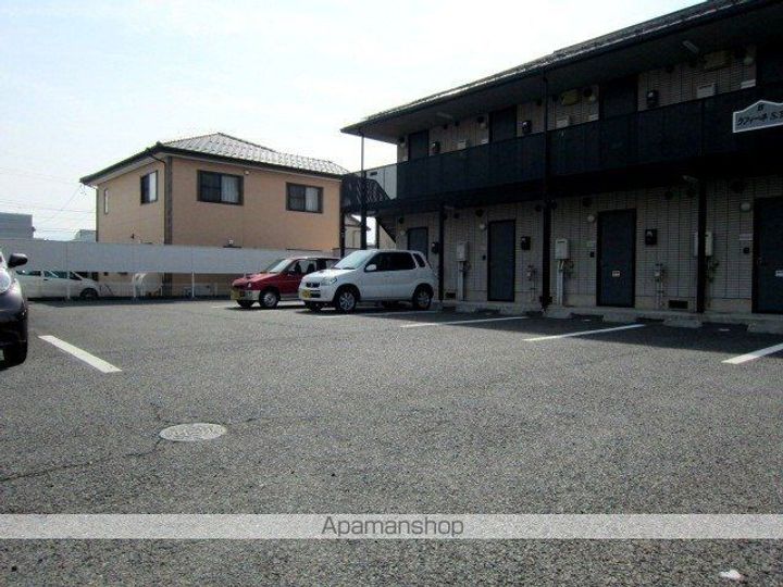 ラフィーネST B棟の外観