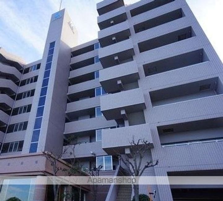 香川県高松市新北町の賃貸マンションの外観