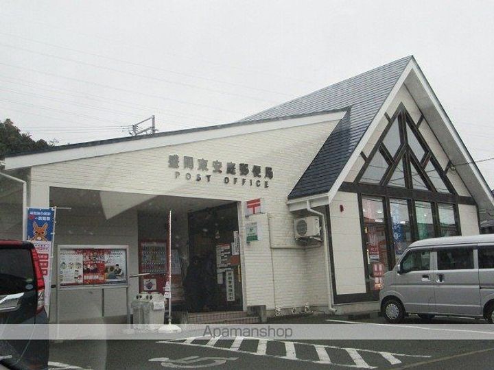 コーポ秀峰Cの周辺
