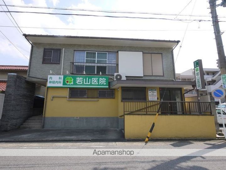 エスリード桜山ル・ヴェールの周辺